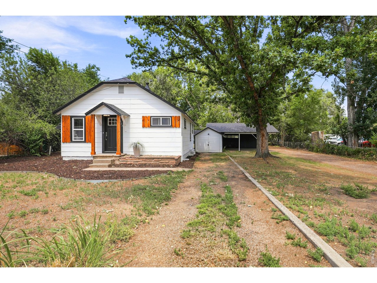 Photo of 823 4th St Loveland CO 80537