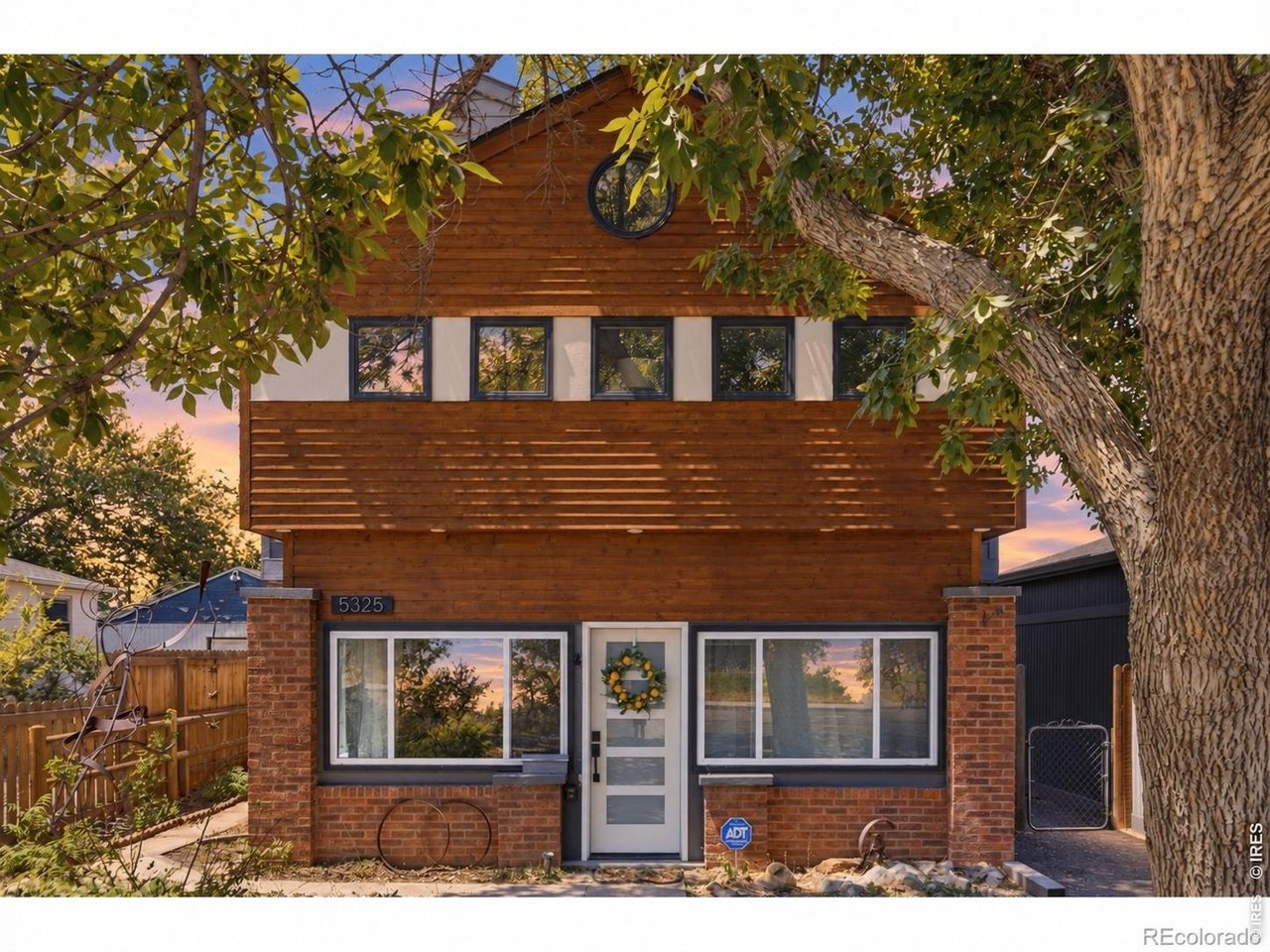 Photo of 5325 S Crocker St Littleton CO 80120