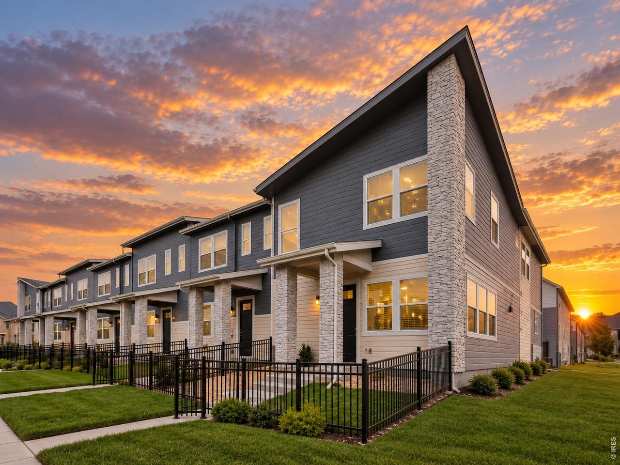 Photo of 2829 Bear Springs Cir Longmont CO 80503