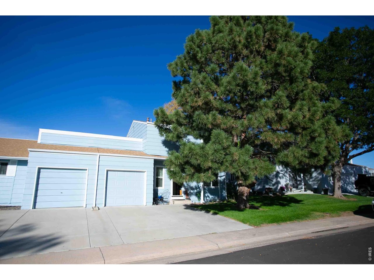 Photo of 948 W 133rd Cir Westminster CO 80234
