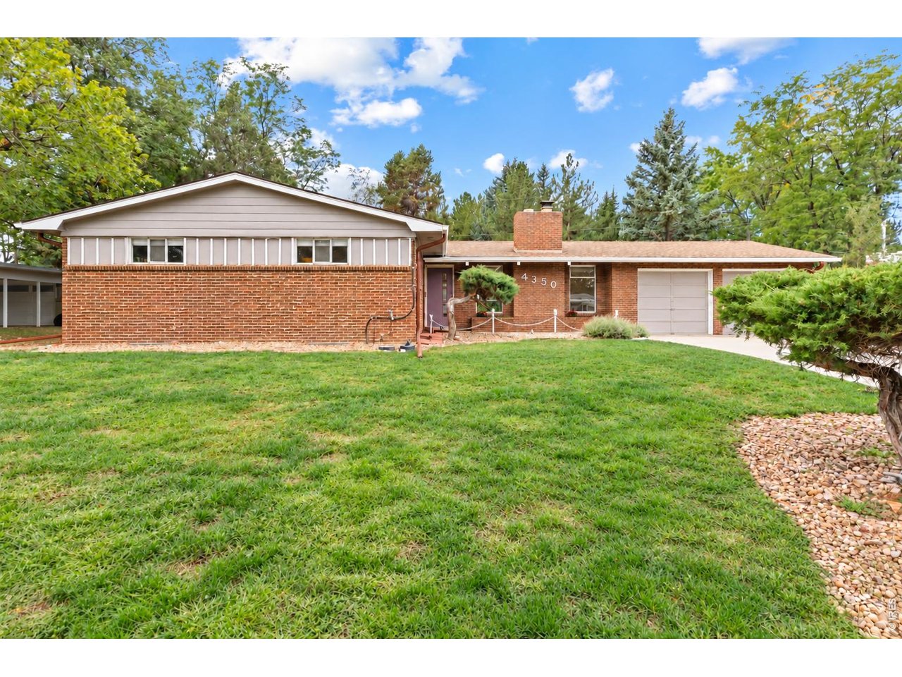 Photo of 4350 Comanche Dr Boulder CO 80303