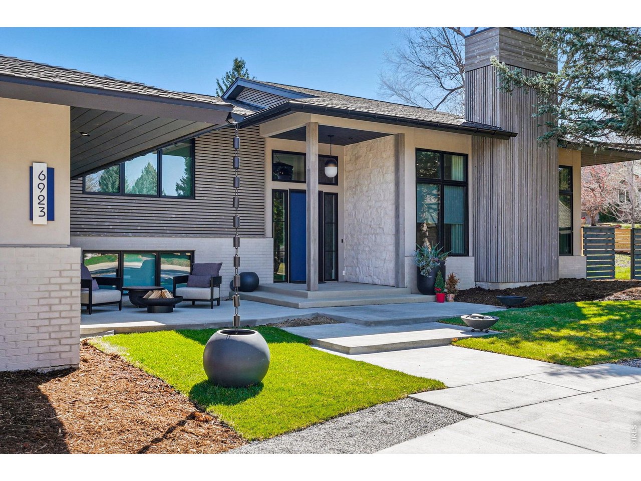 Photo of 6923 Hunter Pl Boulder CO 80301