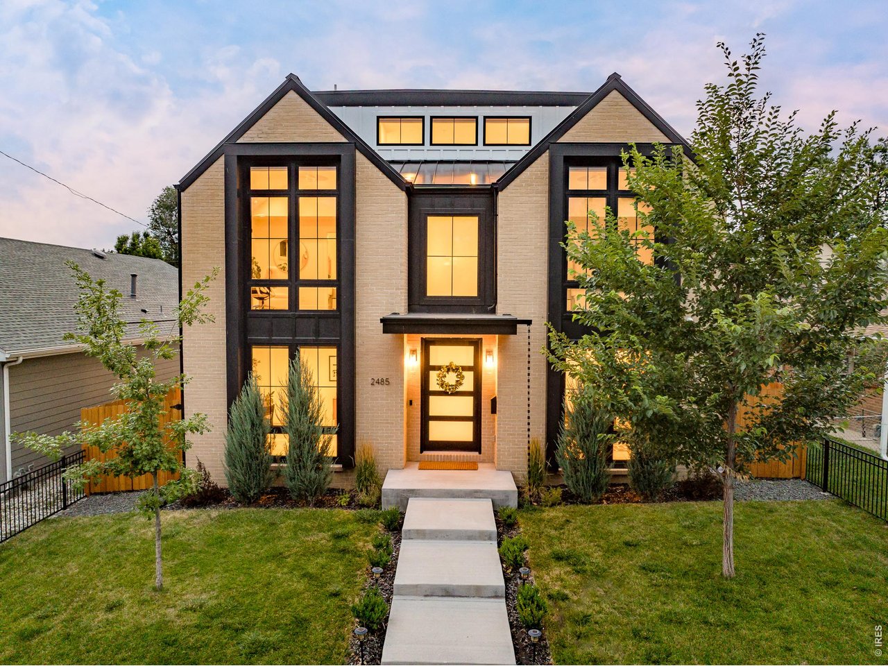 Photo of 2485 Oak St Denver CO 80212