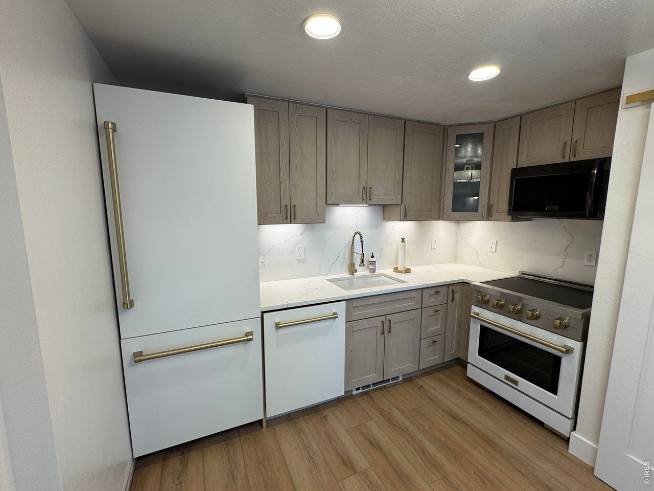 Photo of 3237 Redstone Rd Boulder CO 80305