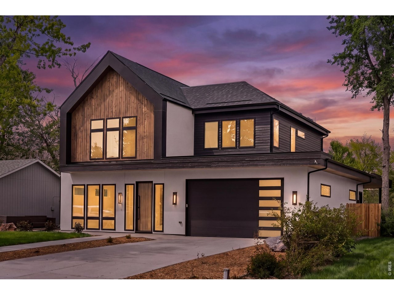 Photo of 3015 S Ash St Denver CO 80222