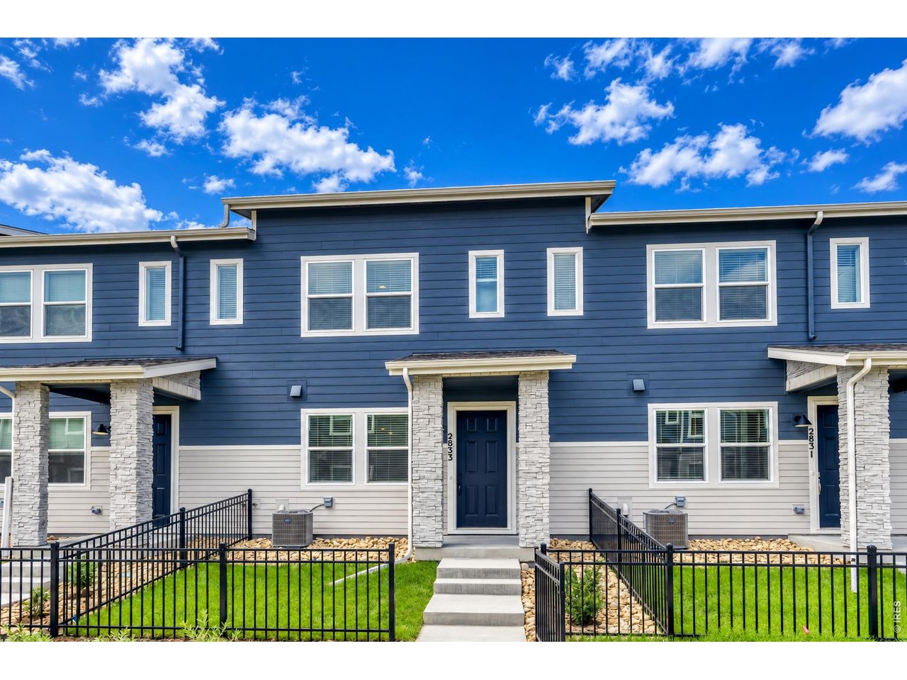 Photo of 2833 Bear Springs Cir Longmont CO 80503