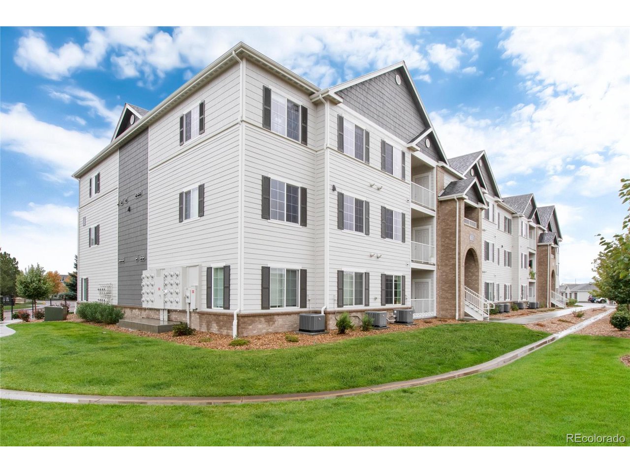 Photo of 15700 E Jamison Dr #8-305 Englewood CO 80112