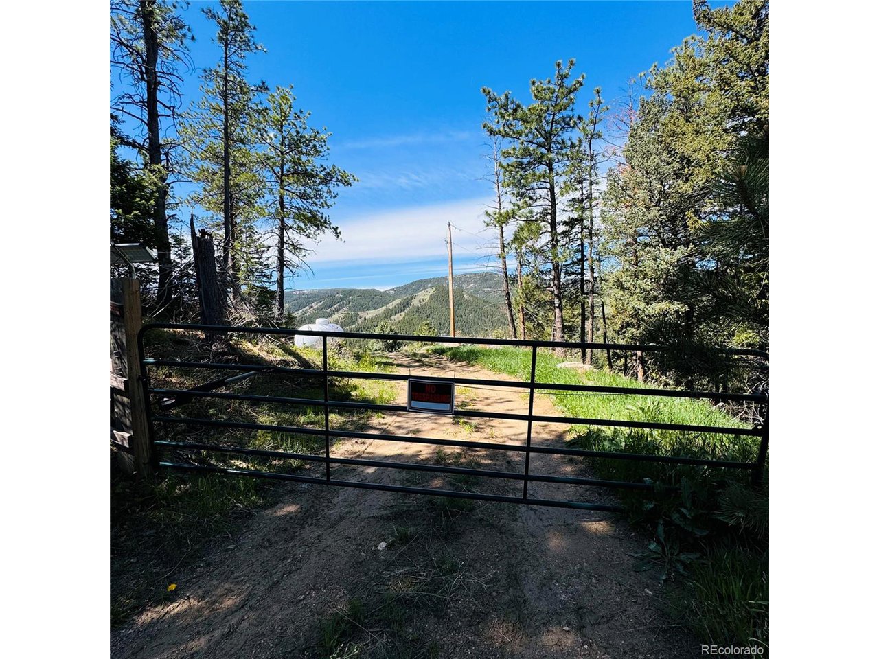 Photo of 17222 Little Shadow Trl Littleton CO 80127