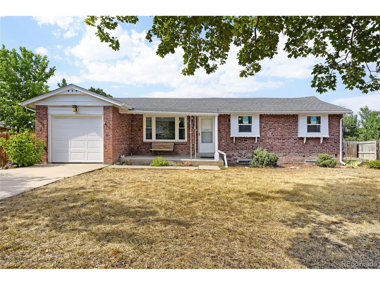 Photo of 10633 E 6th Pl Aurora CO 80010