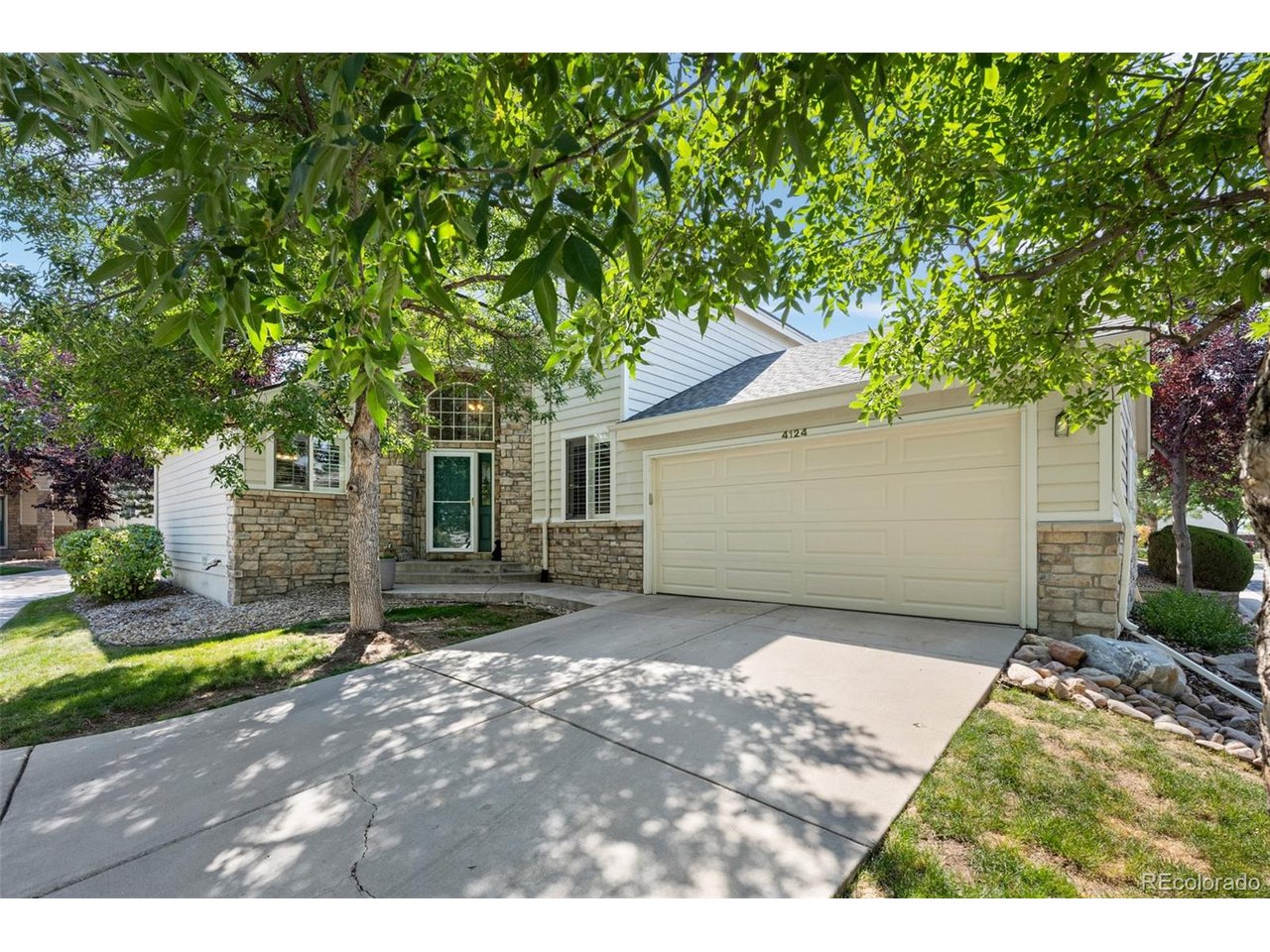 Photo of 4124 E Hinsdale Cir Centennial CO 80122