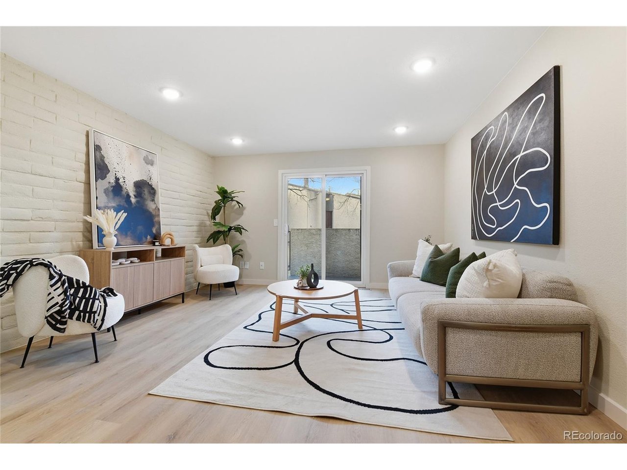 Photo of 1060 S Parker Rd #27 Denver CO 80231