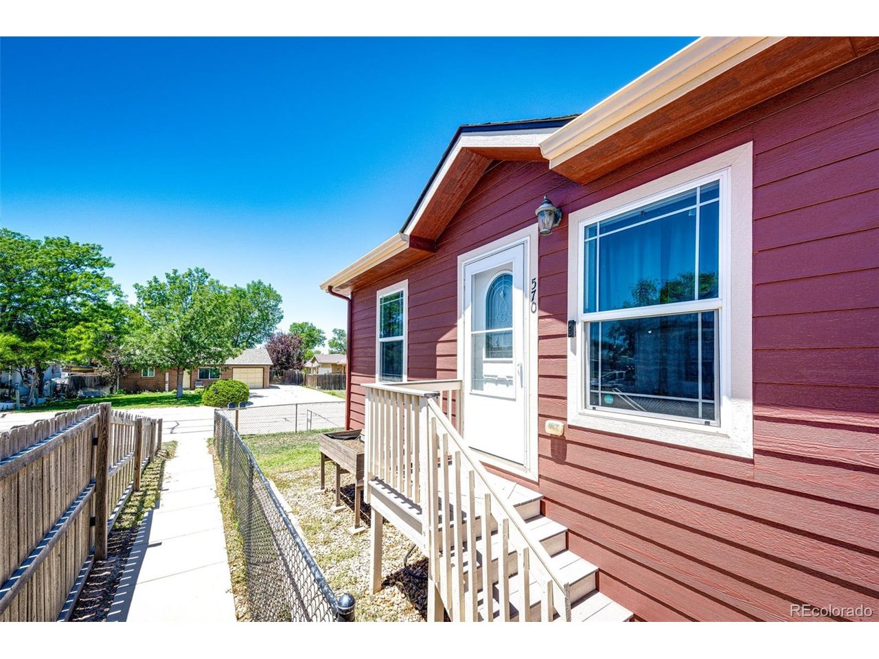 Photo of 570 4th St Bennett CO 80102