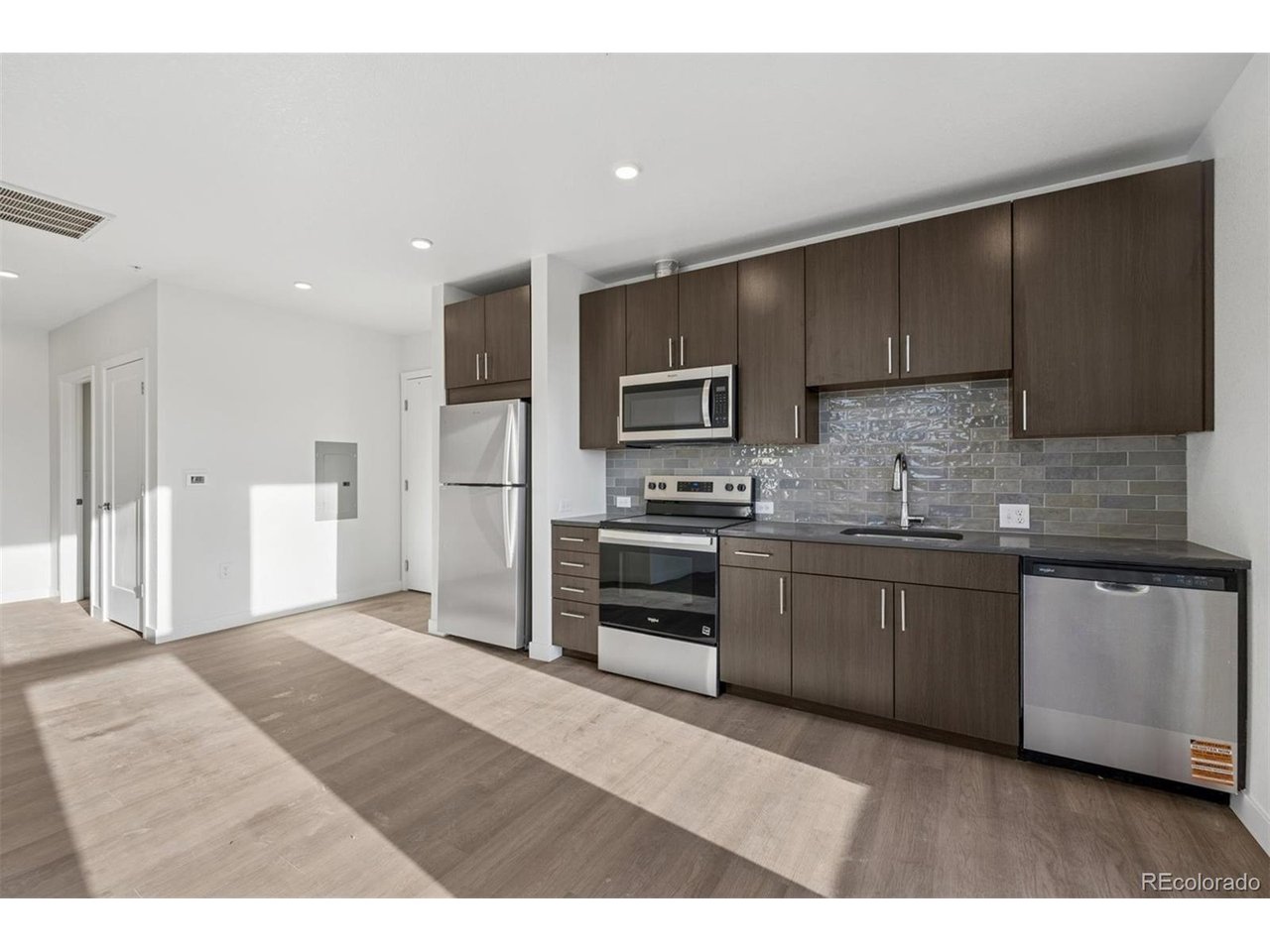 Photo of 639 29th St #400 Denver CO 80205