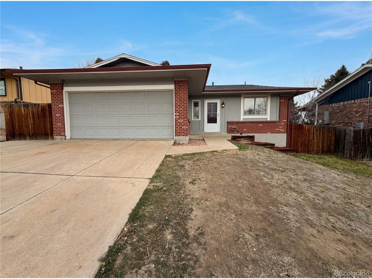 Photo of 13771 W Warren Dr Lakewood CO 80228