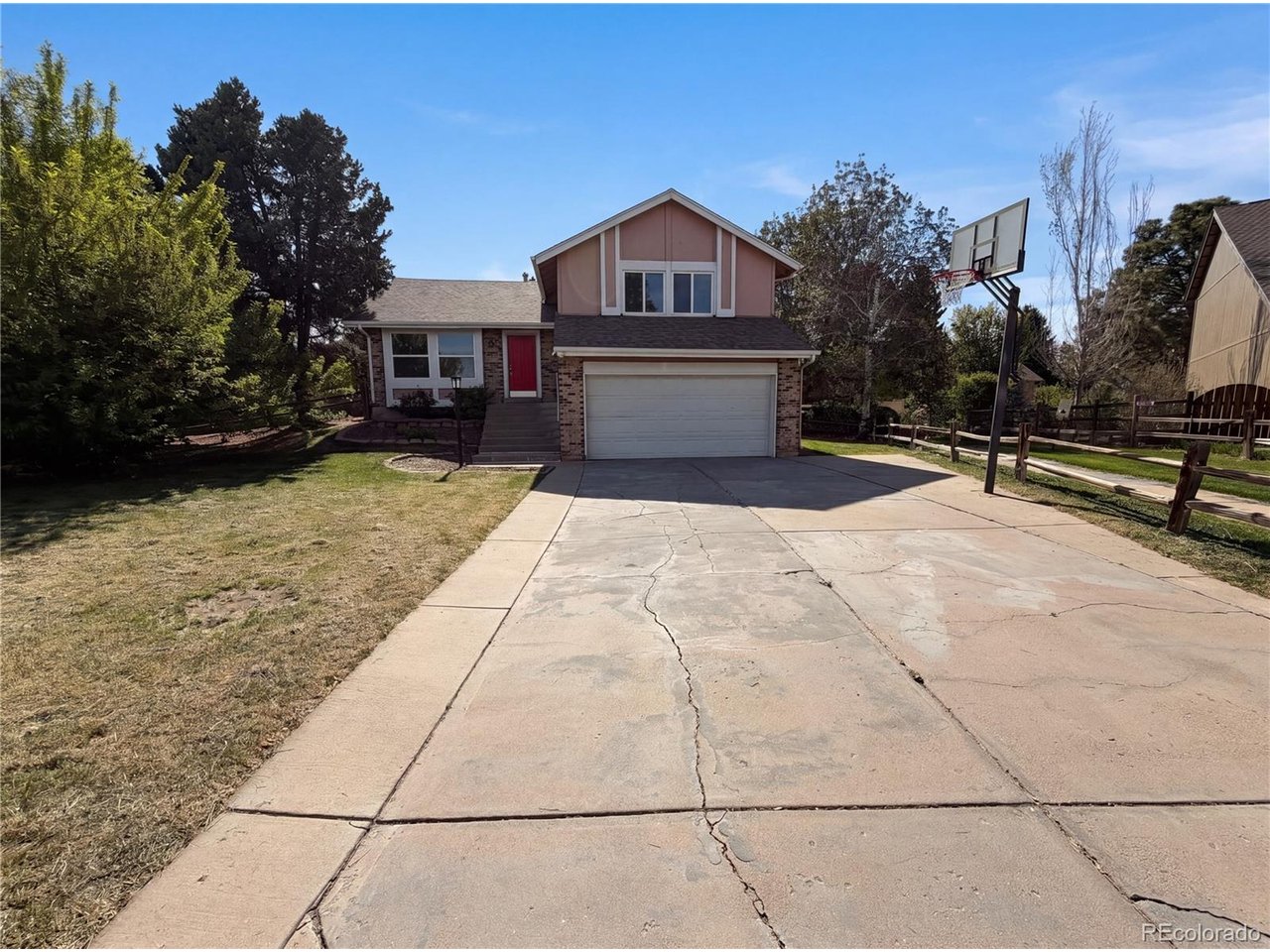 Photo of 10330 E Weaver Pl Englewood CO 80111