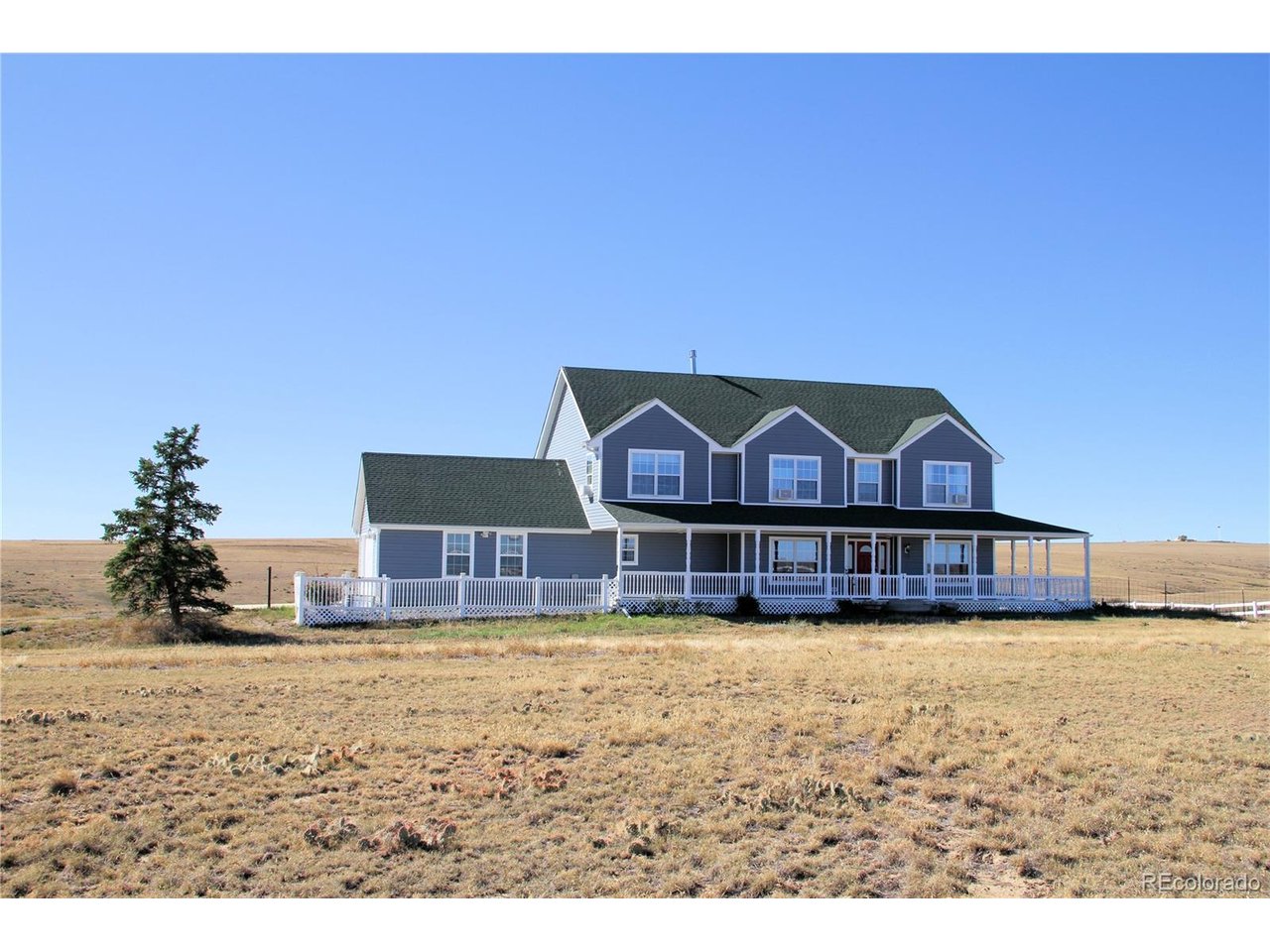 Photo of 44166 E Iliff Trl Bennett CO 80102