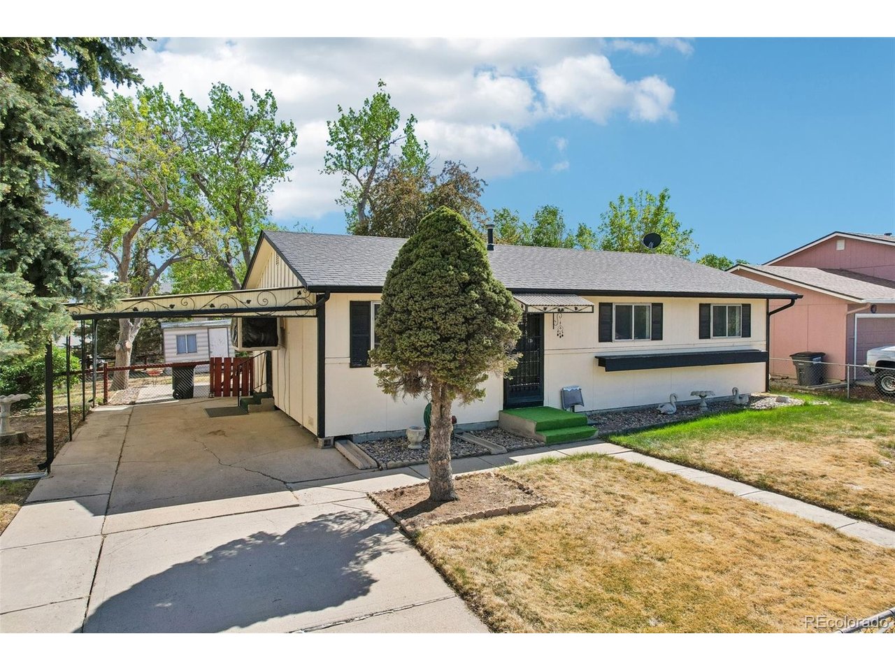 Photo of 2270 Cleo St Denver CO 80229
