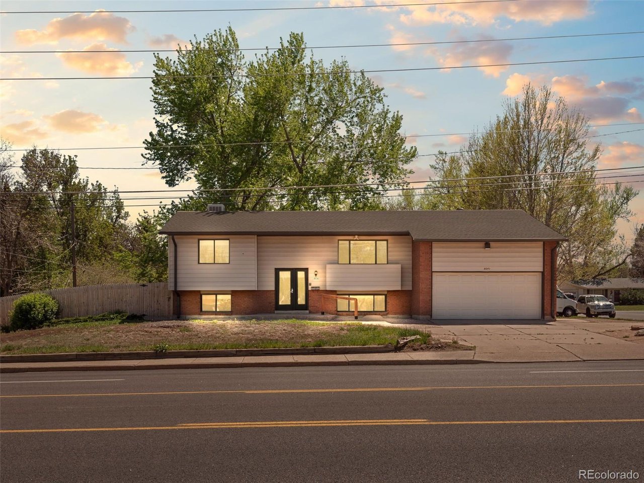 Photo of 8640 W Jewell Ave Lakewood CO 80232