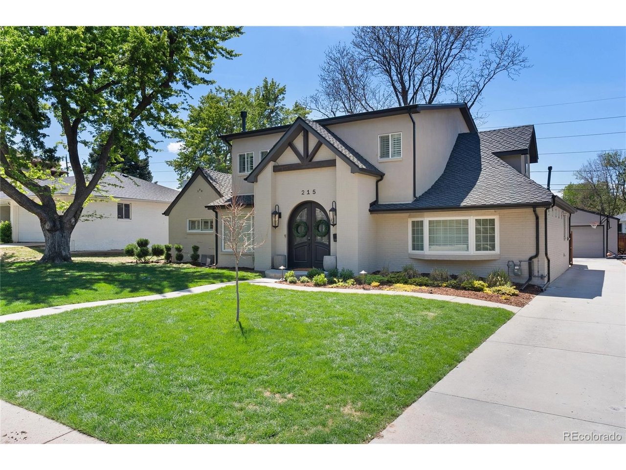 Photo of 215 Ivanhoe St Denver CO 80220