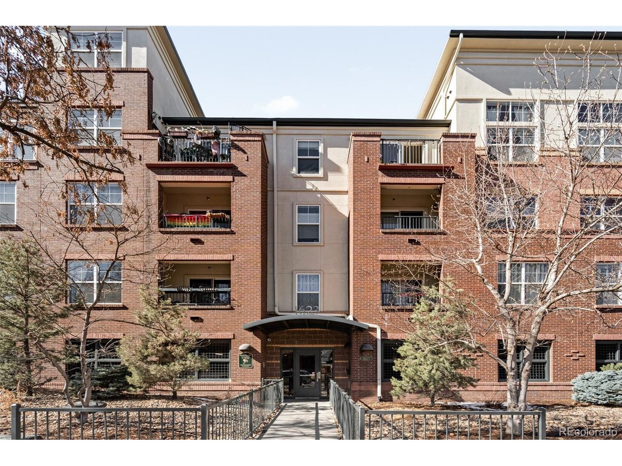 Photo of 1623 Saint Paul St #402 Denver CO 80206