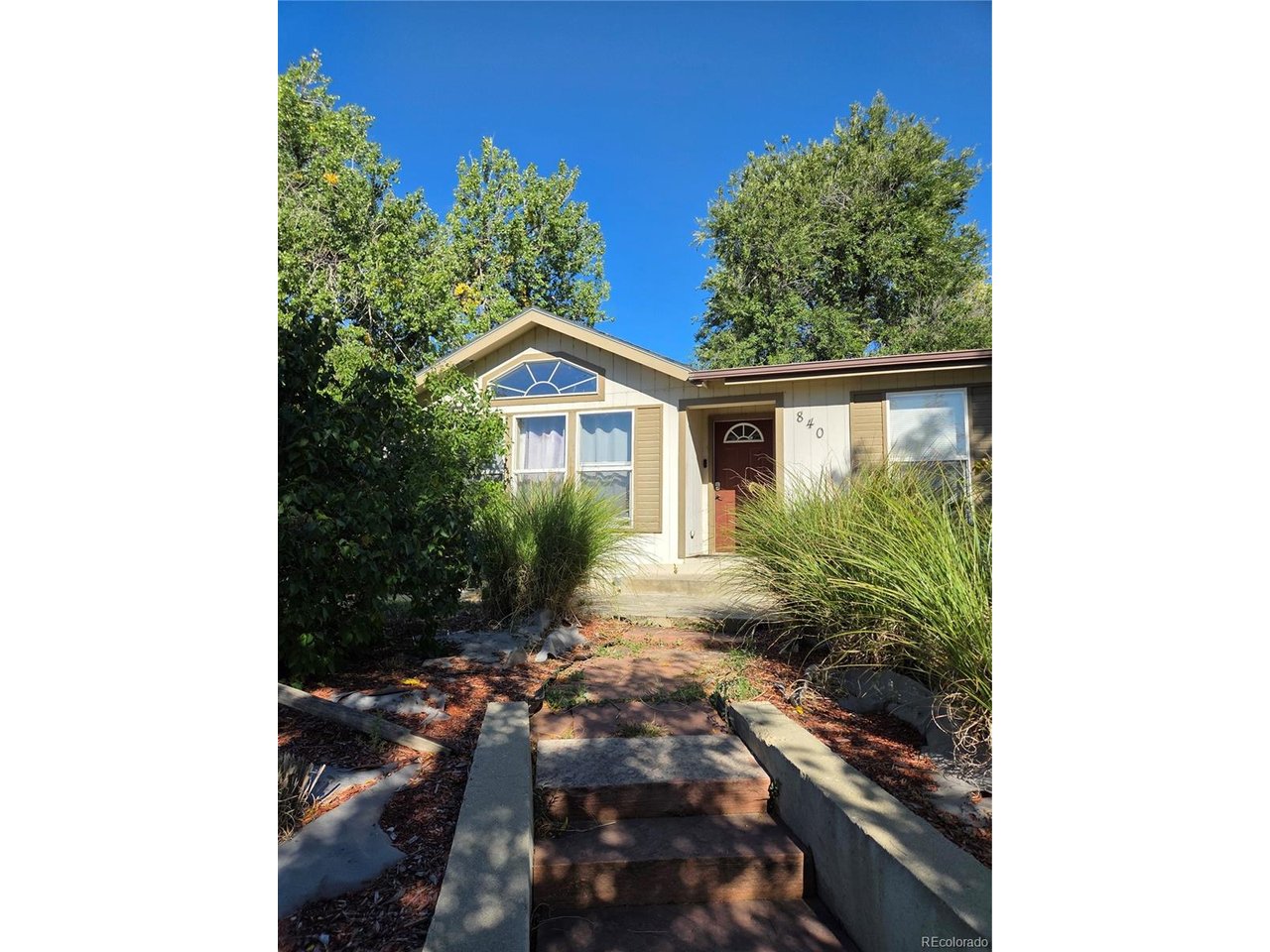 Photo of 840 Bunyan Ave Berthoud CO 80513