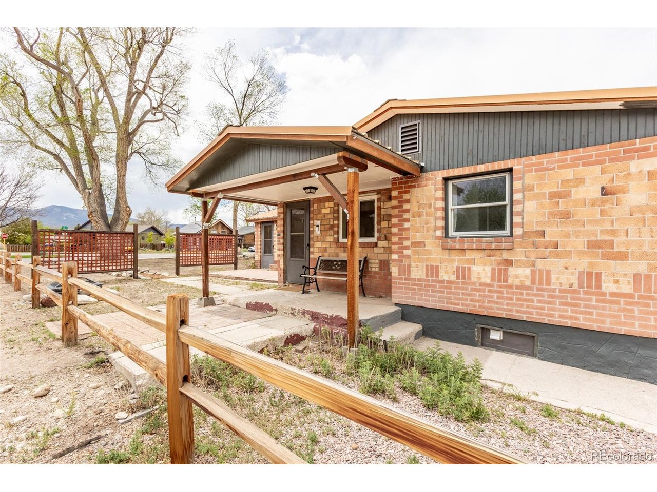 Photo of 548 E Third St Salida CO 81201