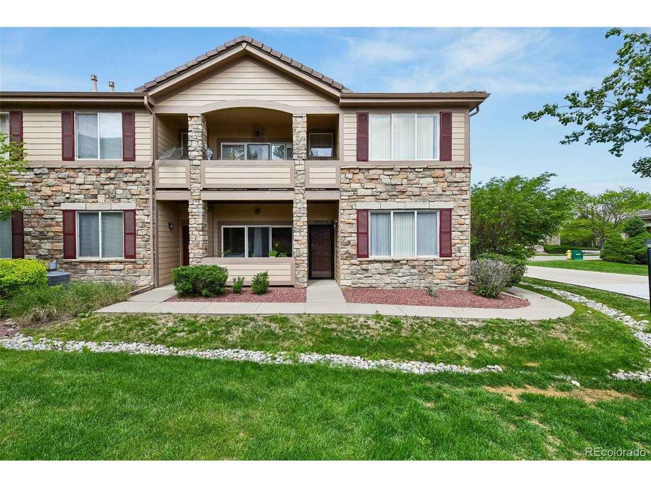 Photo of 22920 E Roxbury Dr #E Aurora CO 80016