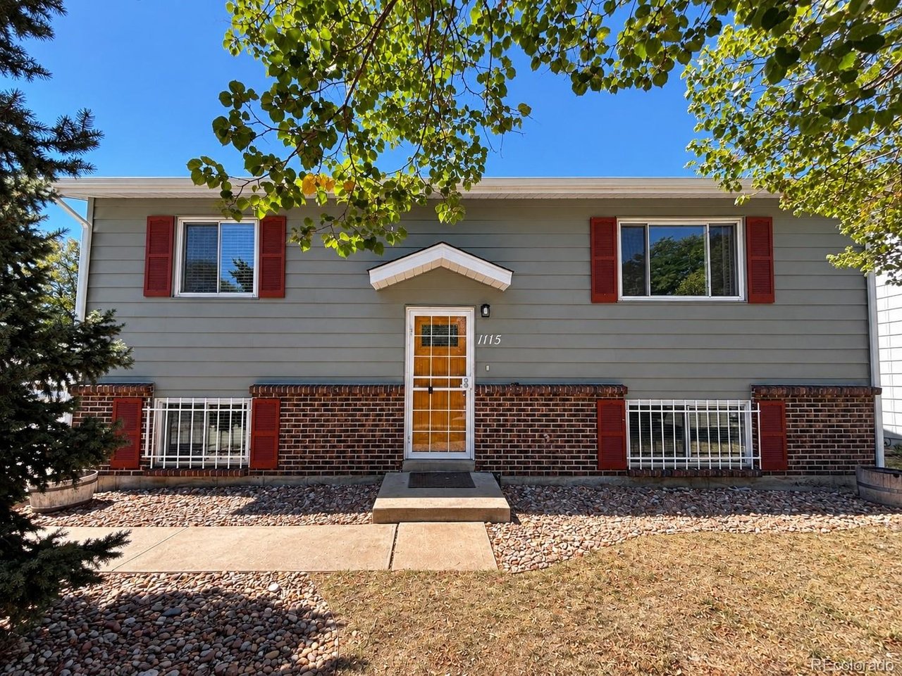 Photo of 1115 Ouray St Aurora CO 80011