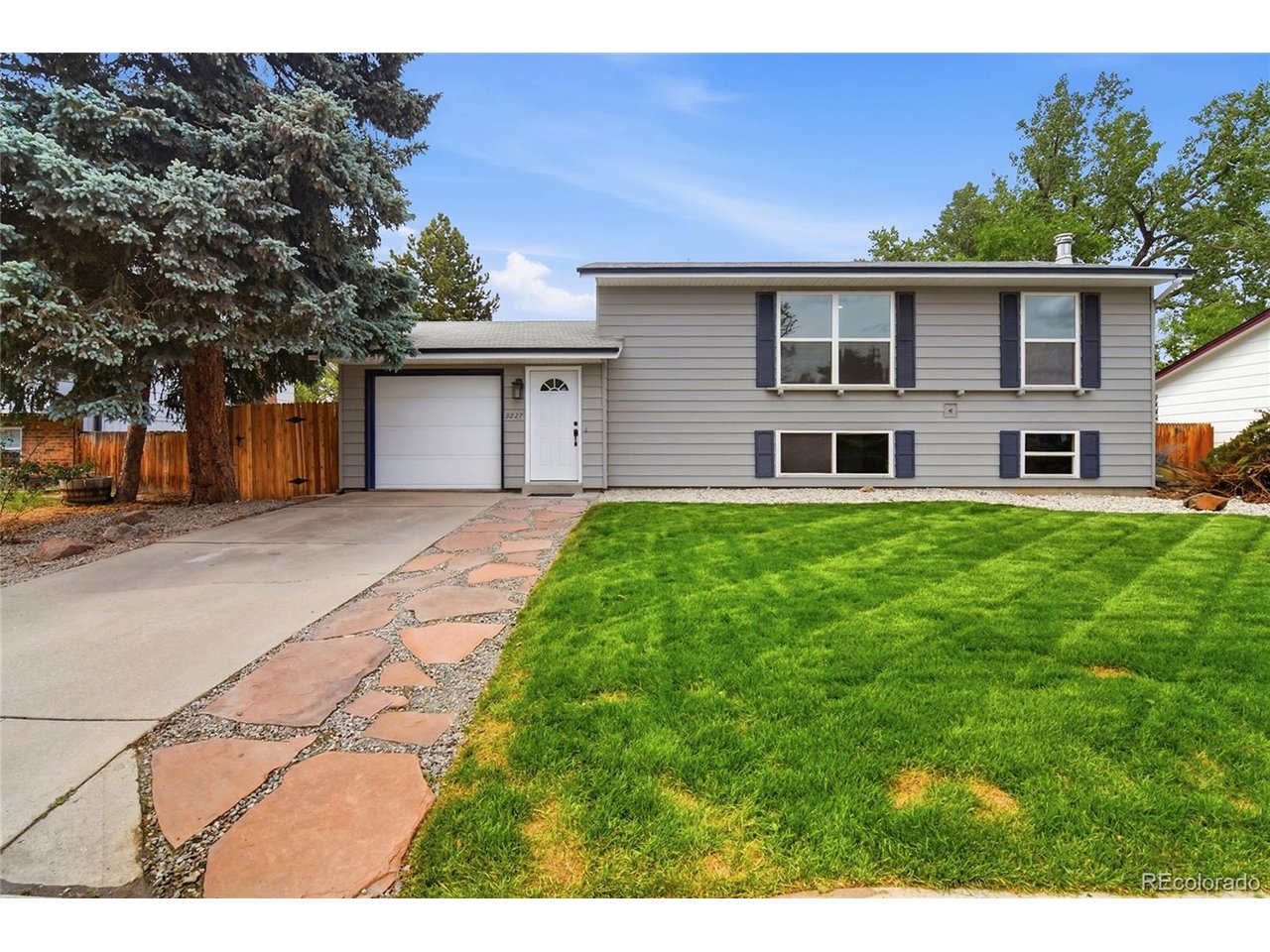 Photo of 3227 S Hoyt Way Lakewood CO 80227