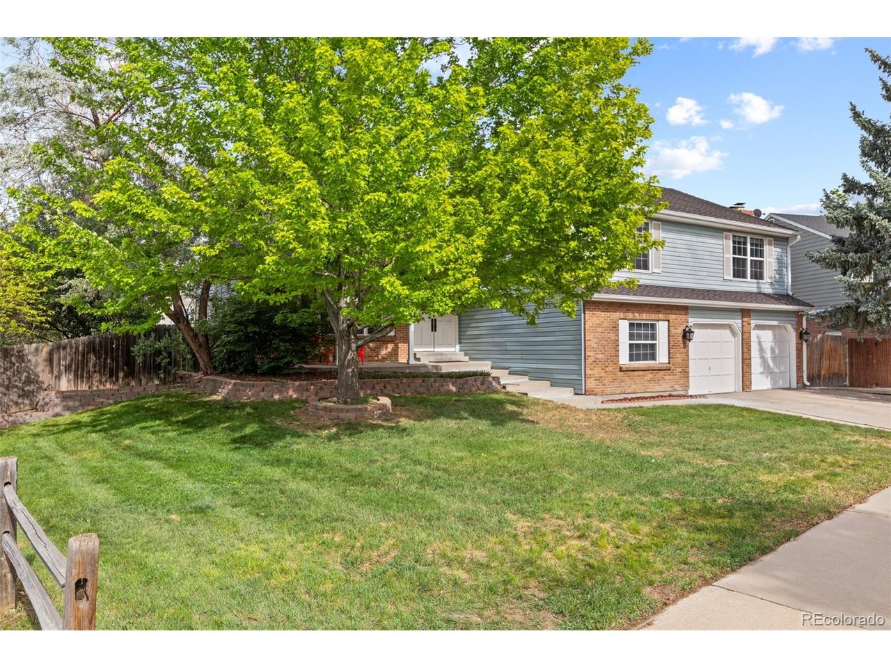 Photo of 5998 E Weaver Cir Centennial CO 80111