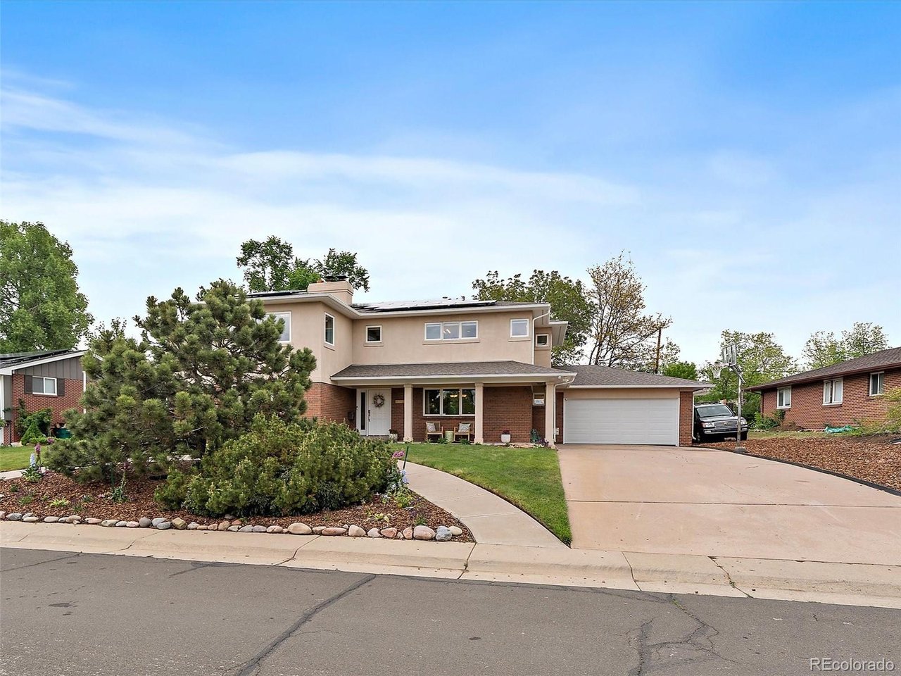 Photo of 2490 S Holly Pl Denver CO 80222
