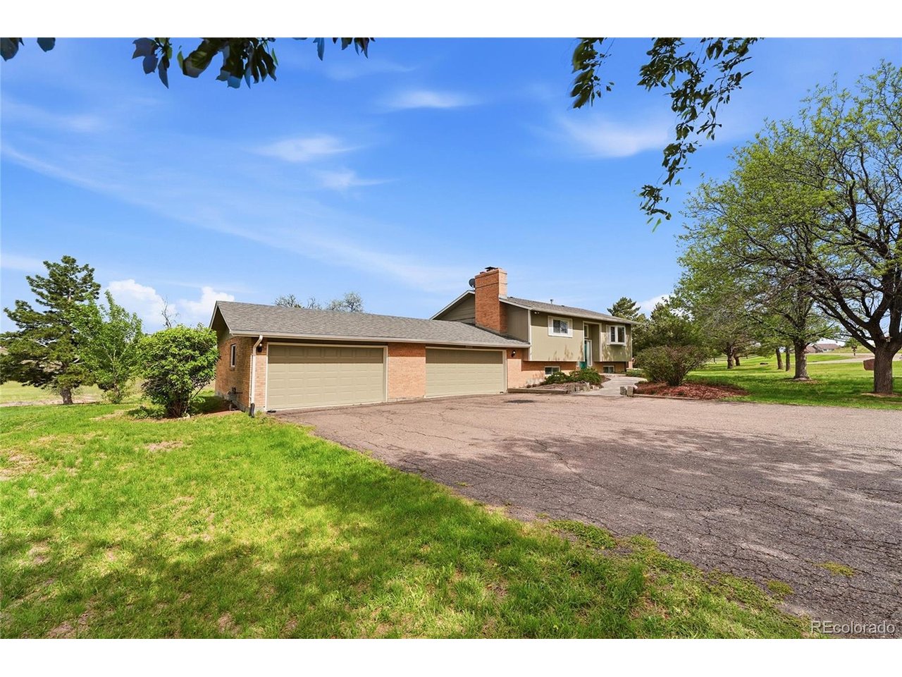 Photo of 6966 S Gibraltar St Centennial CO 80016