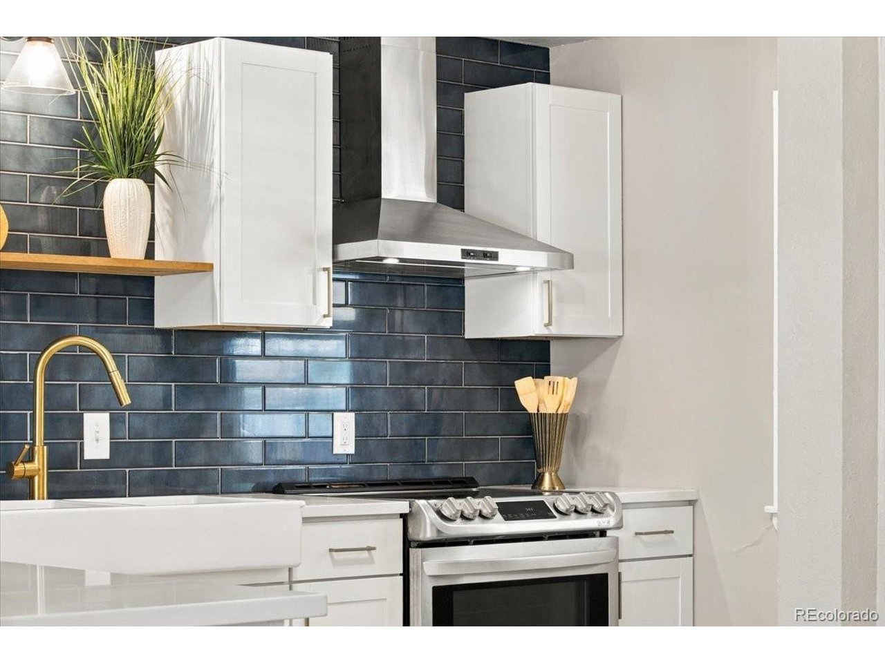 Photo of 2758 S Irving St Denver CO 80236