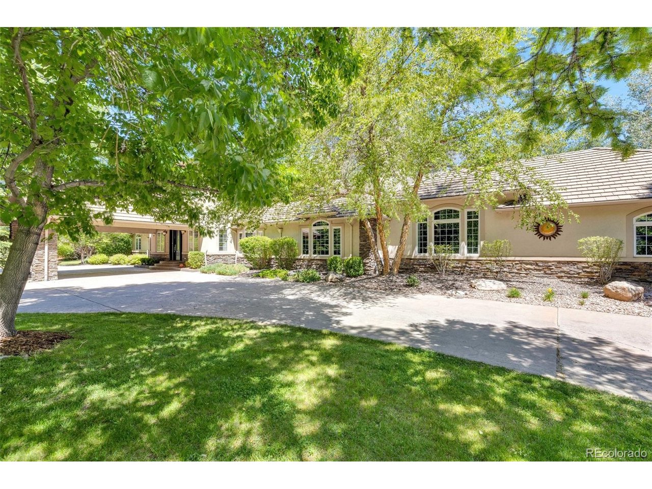 Photo of 42 Sunset Dr Englewood CO 80113