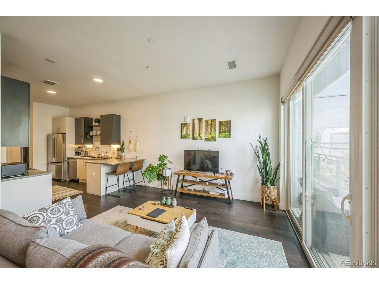 Photo of 2525 Arapahoe St #RD213 Denver CO 80205