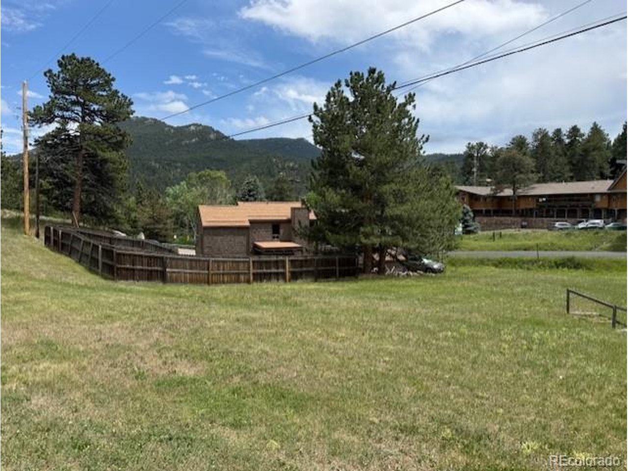 Photo of 28003 Iris Dr Evergreen CO 80439