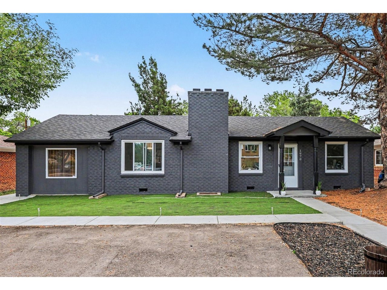 Photo of 1970 Quebec St Denver CO 80220