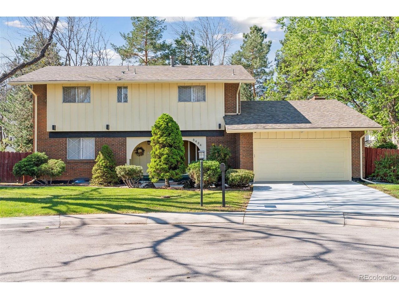 Photo of 8484 E Radcliff Ave Denver CO 80237