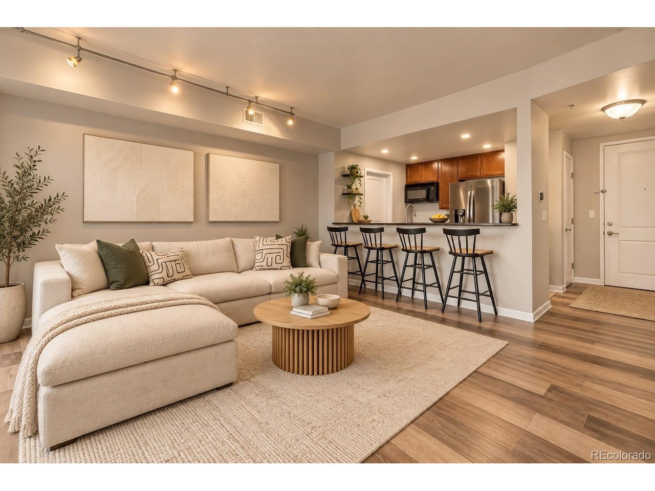 Photo of 975 N Lincoln St #11H Denver CO 80203