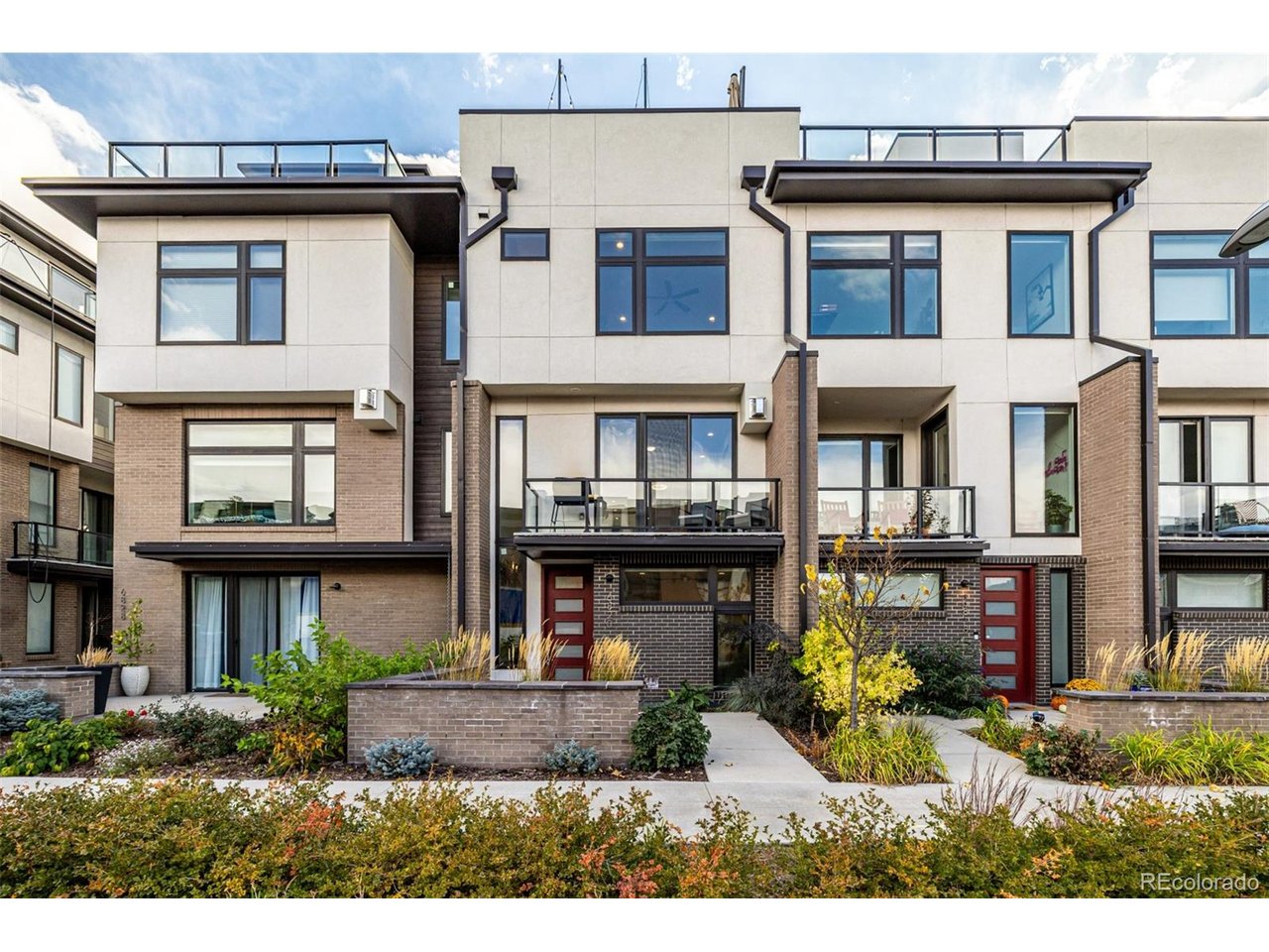 Photo of 6820 E Lowry Blvd Denver CO 80230