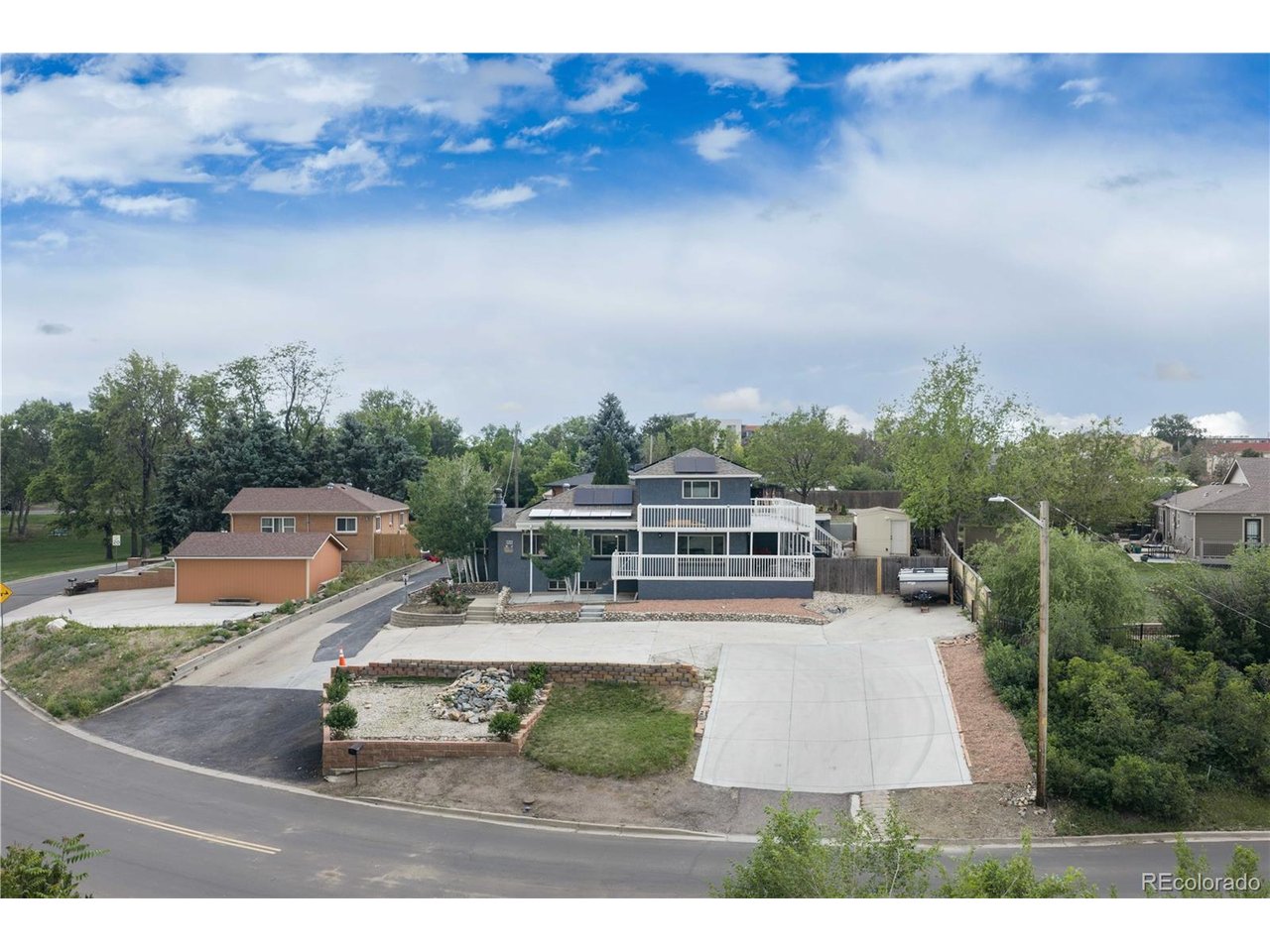 Photo of 5425 Columbine Ln Denver CO 80221