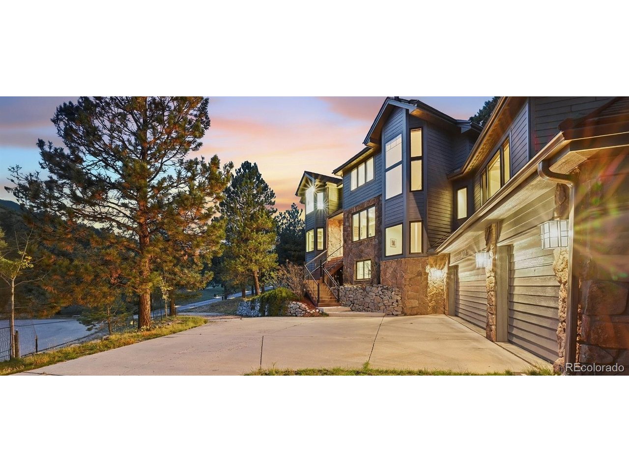 Photo of 1922 Baldy Ln Evergreen CO 80439