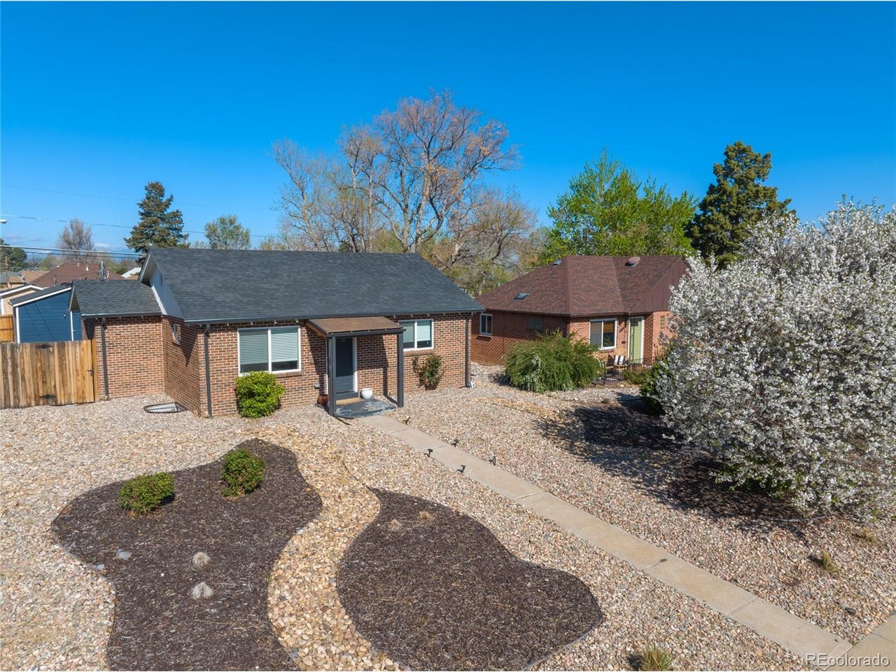 Photo of 3011 Oneida St Denver CO 80207