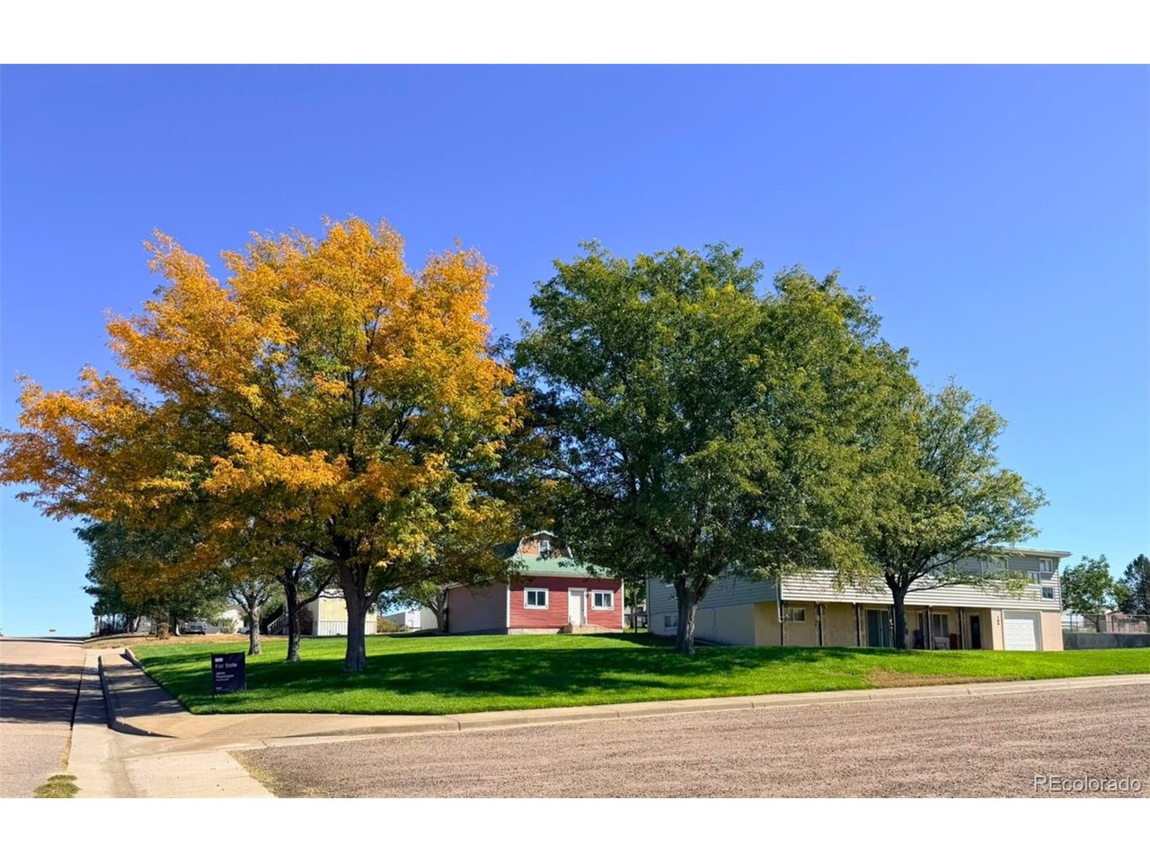 Photo of 166 3rd Ave Deer Trail CO 80105