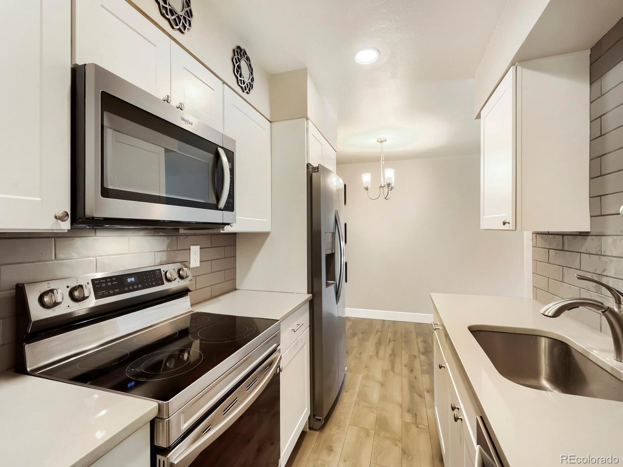 Photo of 190 E Highline Cir #202 Centennial CO 80122