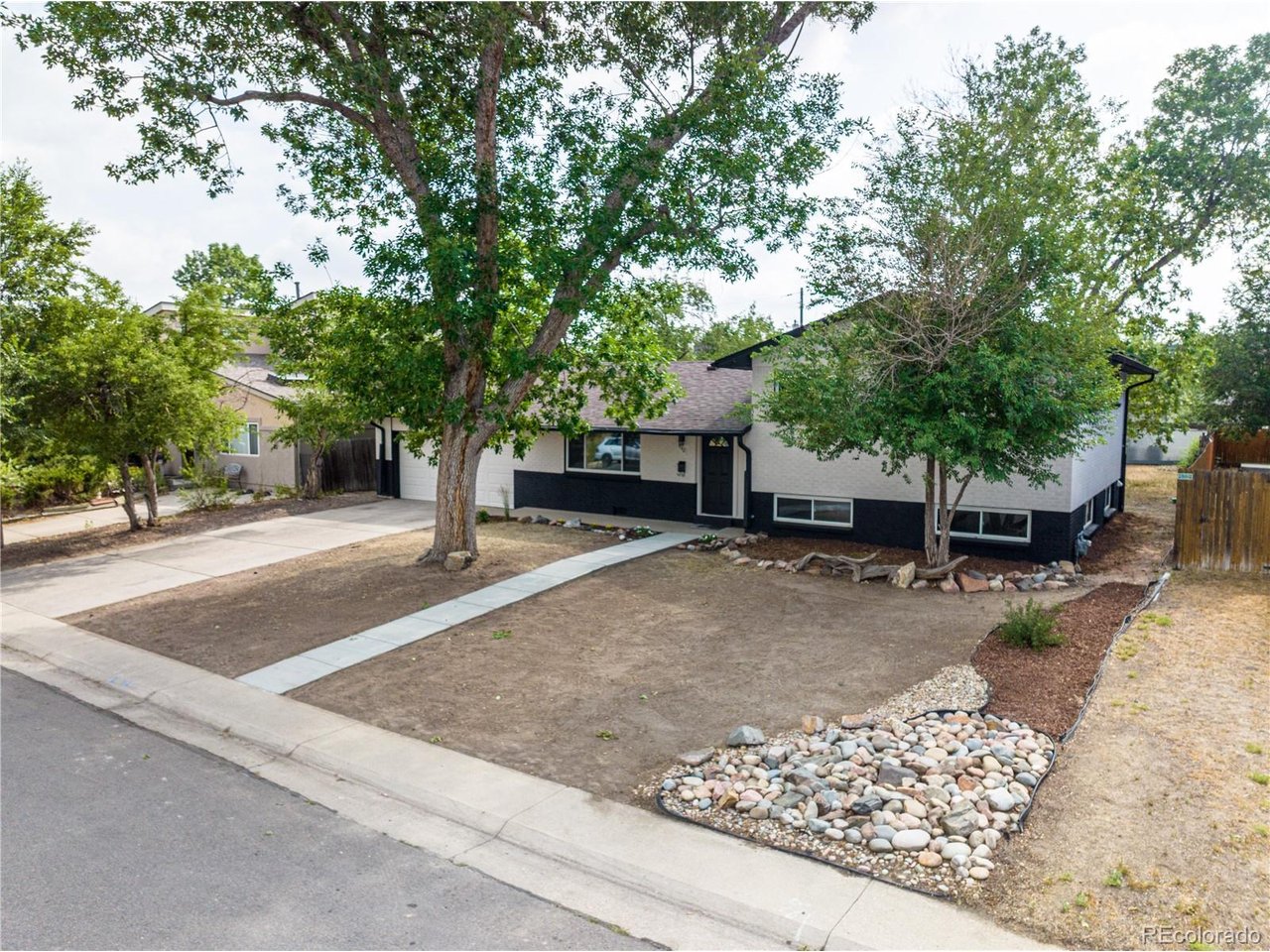 Photo of 440 S Jasmine St Denver CO 80224