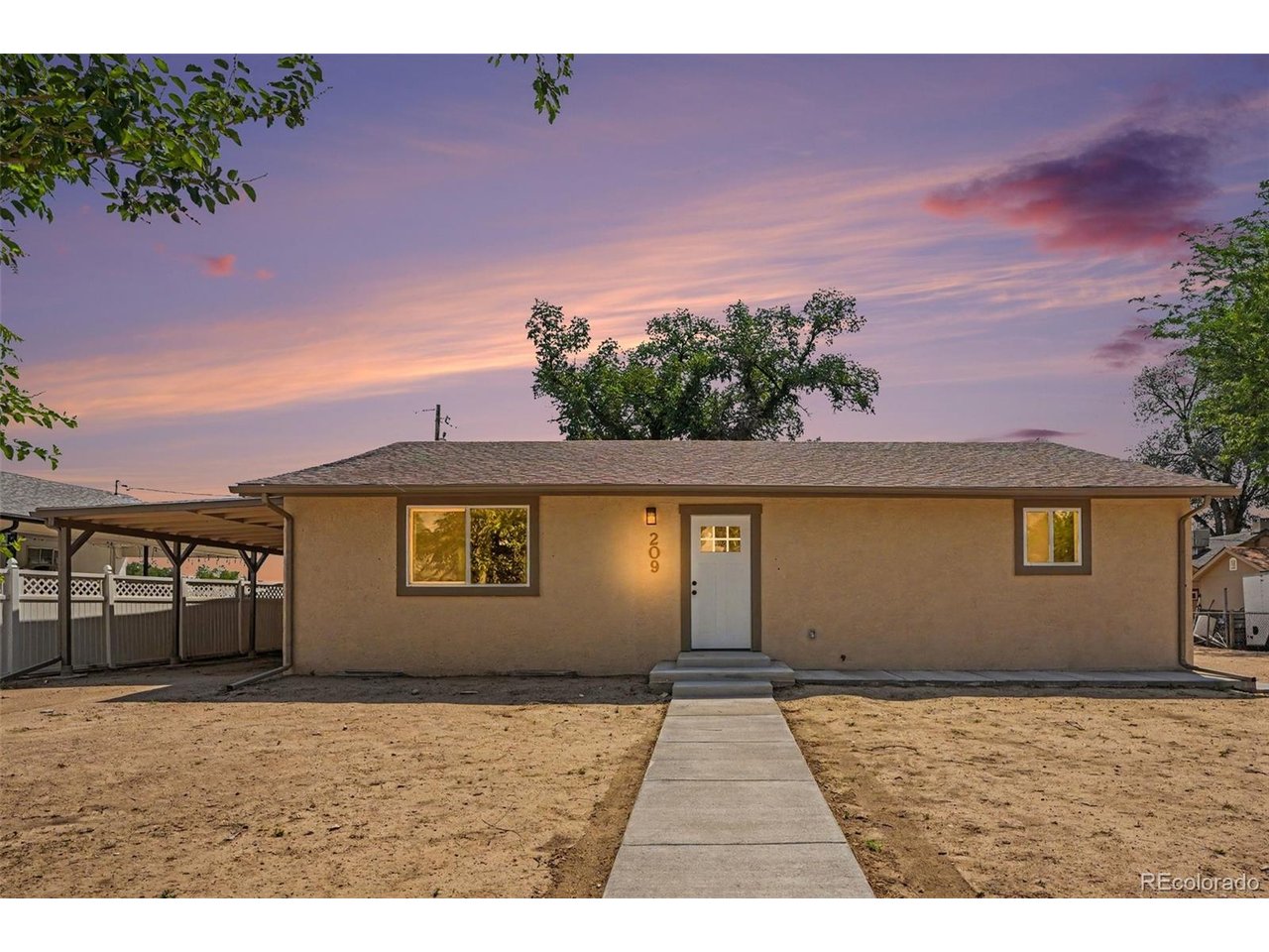 Photo of 209 James St Avondale CO 81022
