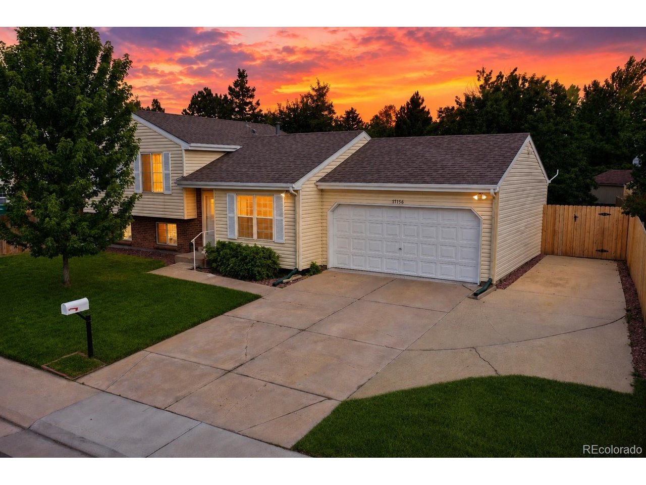Photo of 17156 E Progress Cir Aurora CO 80015
