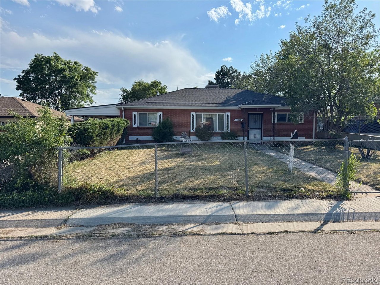 Photo of 9371 Nagel Dr Denver CO 80229