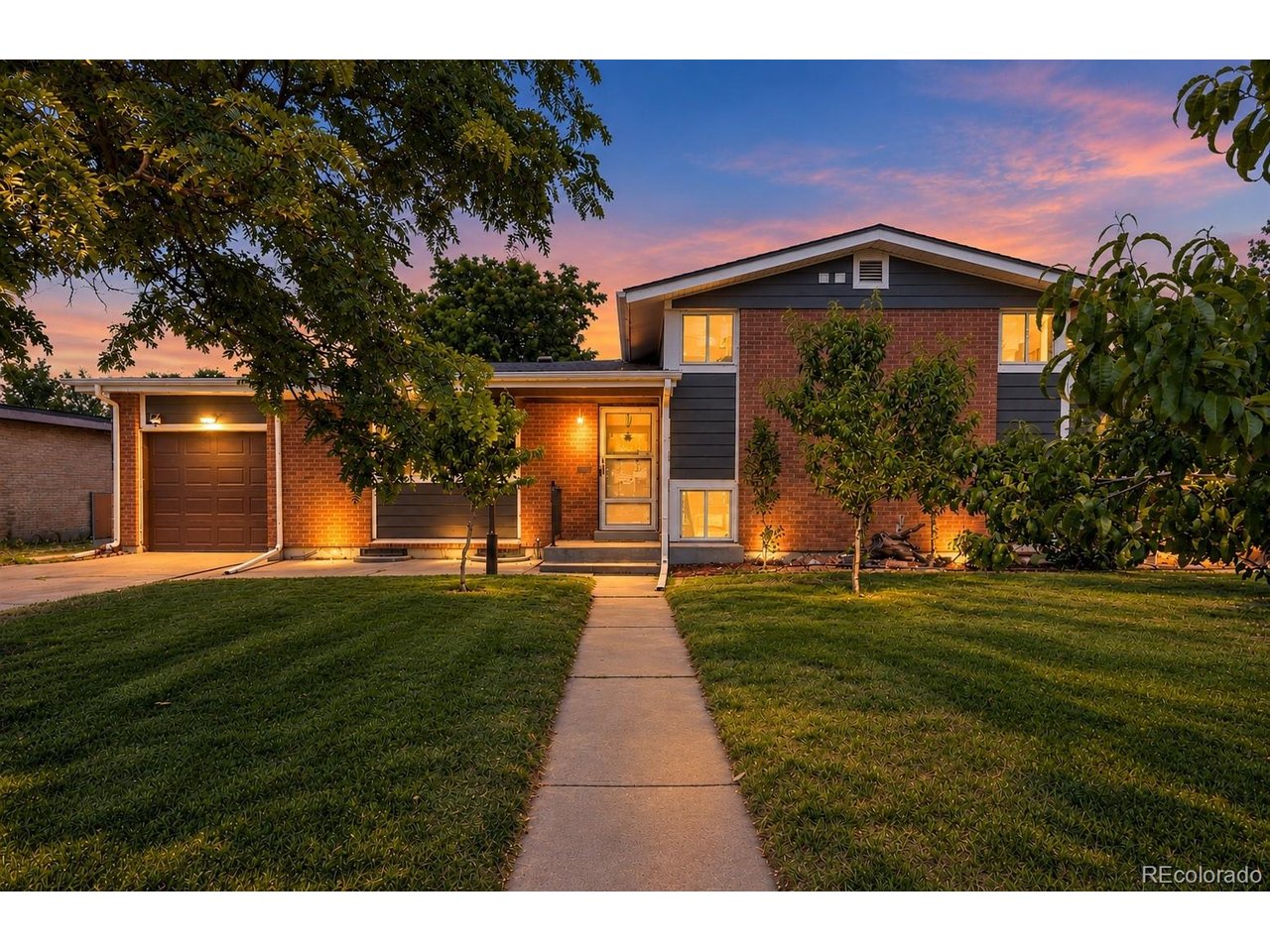 Photo of 3233 Troy St Aurora CO 80011
